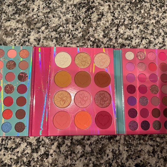 100 Pure Makeup Makeup Vendor Poshmark